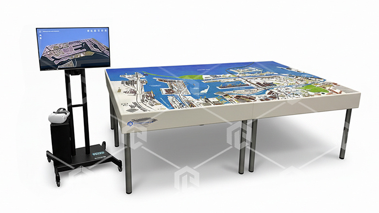 фото Интерактивный макет порта "Санкт-Петербург"